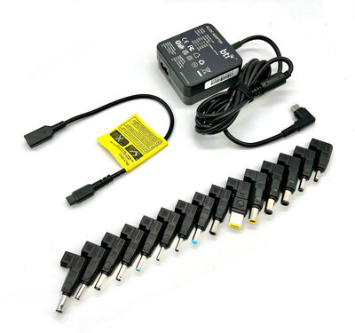 65W UNIVERSAL AC ADAPTER